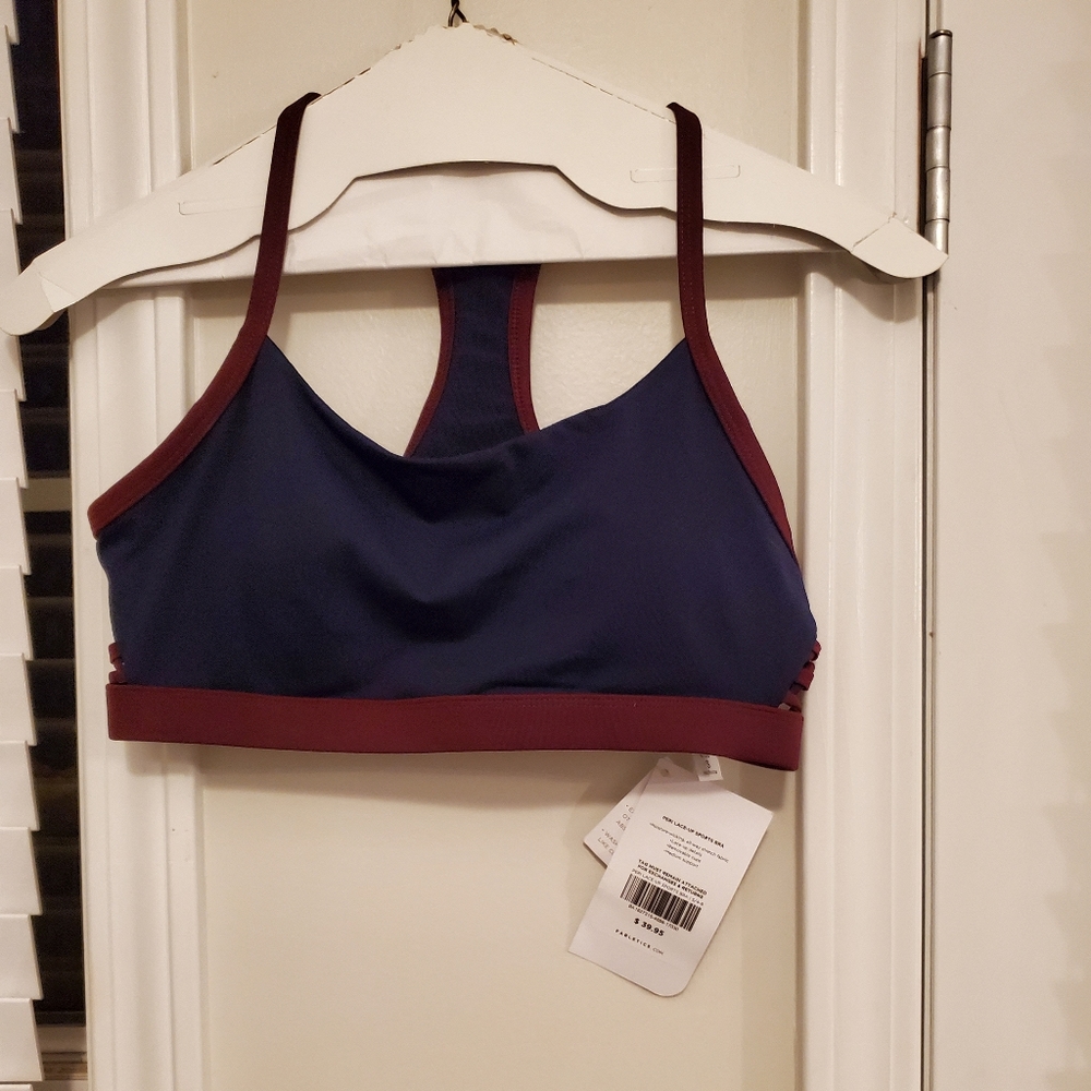Fabletics  Sports Bra